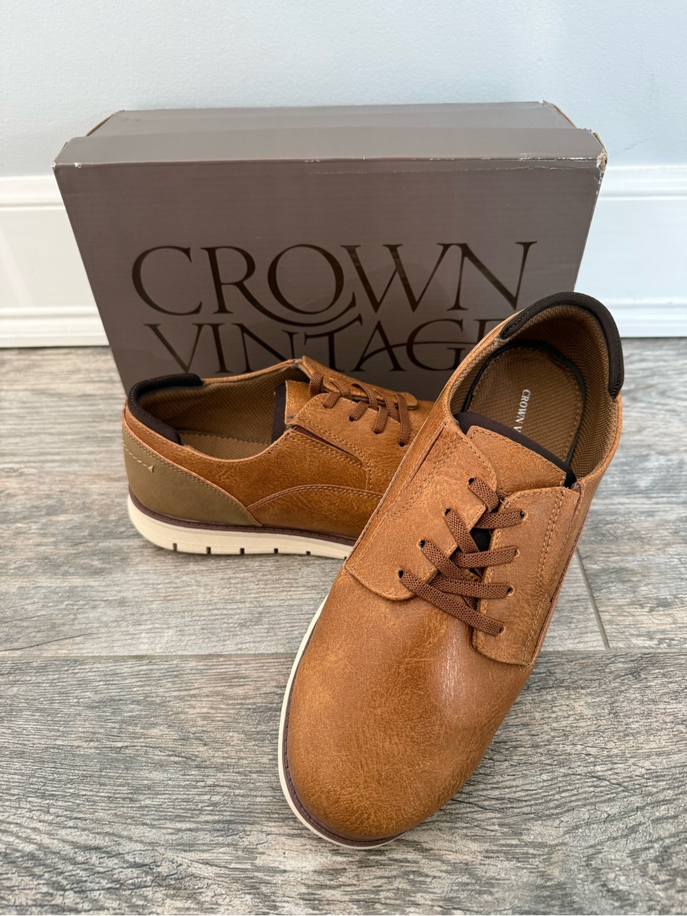 Crown Vintage Bob Wide Width Oxford - Kids